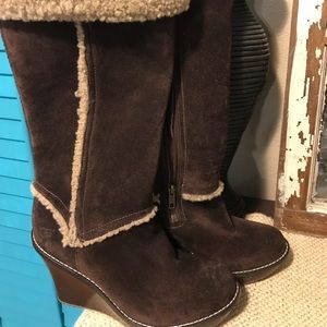 New Ugg boots size 8